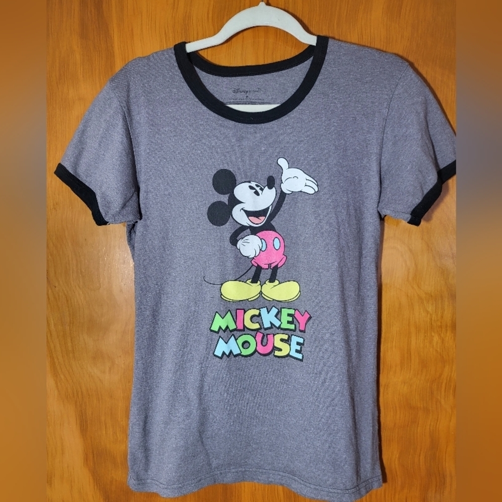 DISNEY Store.  Mickey Mouse  Top  Size  M